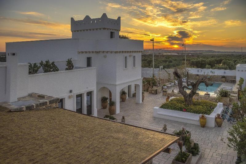 Masseria Le Mandorle 乌真托 外观 照片